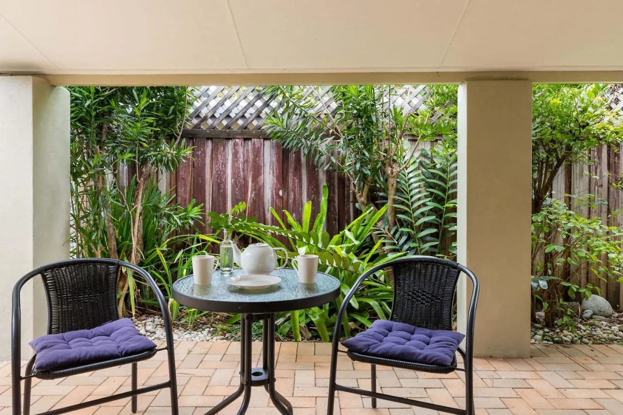 Holiday home Six Beachside With Tropical Heated Pool Port Douglas